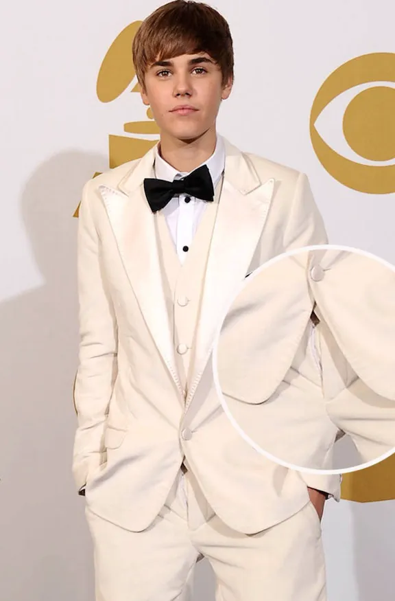 justin bieber zipper down
