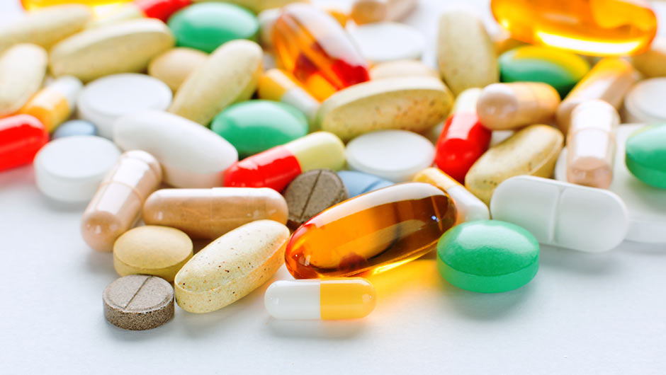 The One Vitamin Doctors Say You Should Take Before Bed For Weight Loss