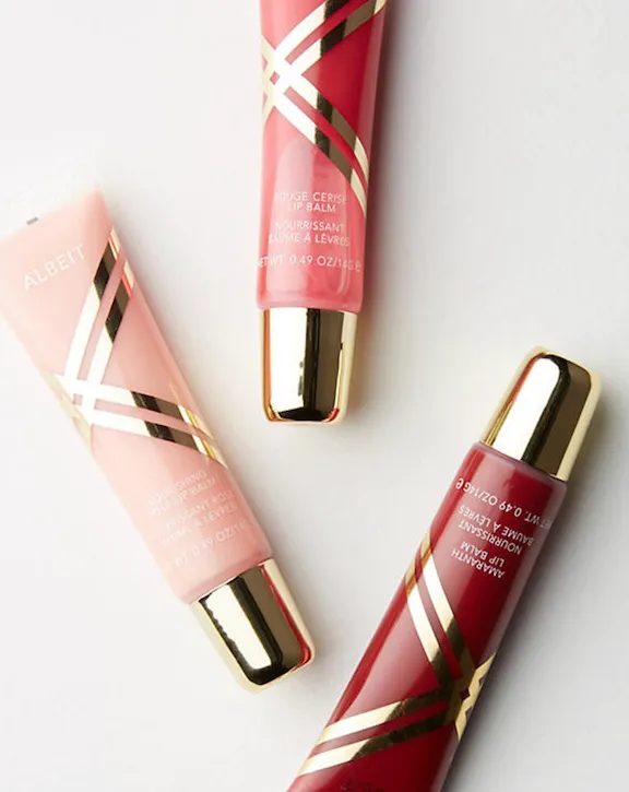 Vibrant lip gloss for a glossy, colorful finish