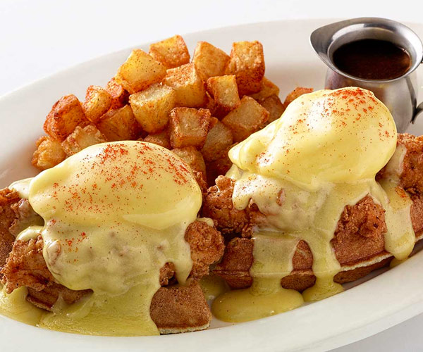 Fried Chicken & Waffles Benedict Fried Chicken & Waffles Benedict