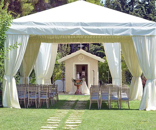 Skipping A Plan B small wedding mistakes