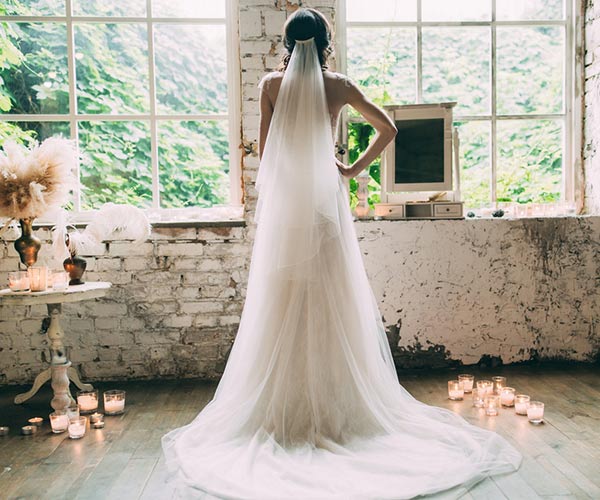 7 Questions Every Bride Should Ask At Her Dress Fitting - SHEfinds