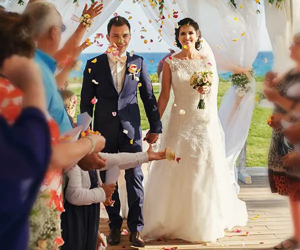 4. Could Your Dress Get Ruined? outdoor wedding