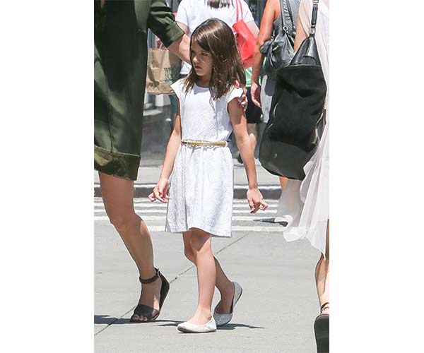 suri cruise 1