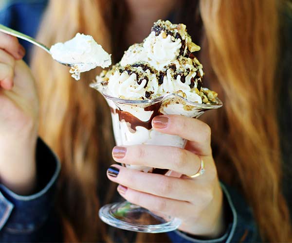 4 Desserts You Can Eat Every Day And Not Gain One Pound, According To A