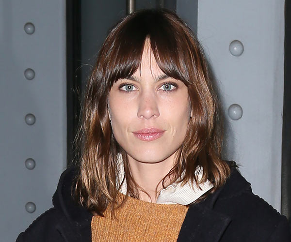 alexa chung curtain bangs