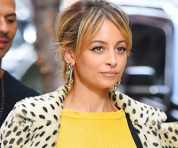 nicole richie curtain bangs