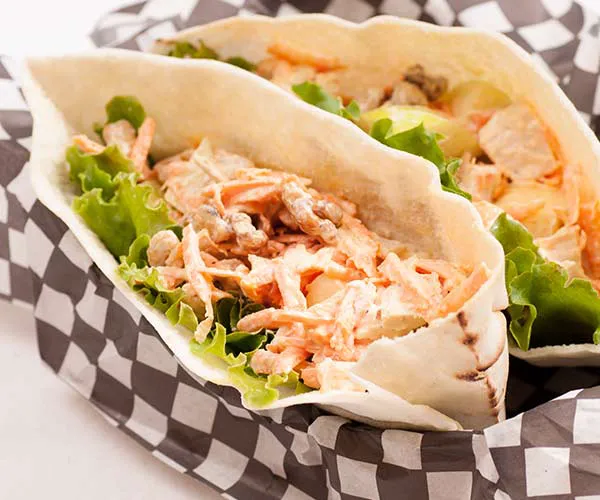 chicken pitas coleslaw