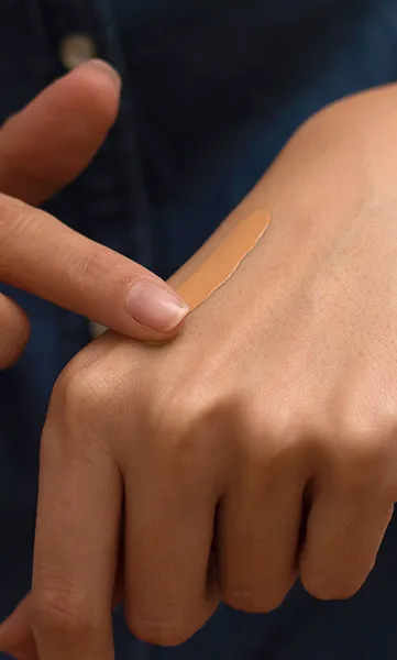 Medium skin undertone featuring balanced golden shades