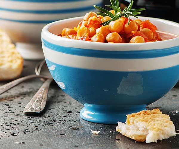 slow cooker Spanish-style chickpeas