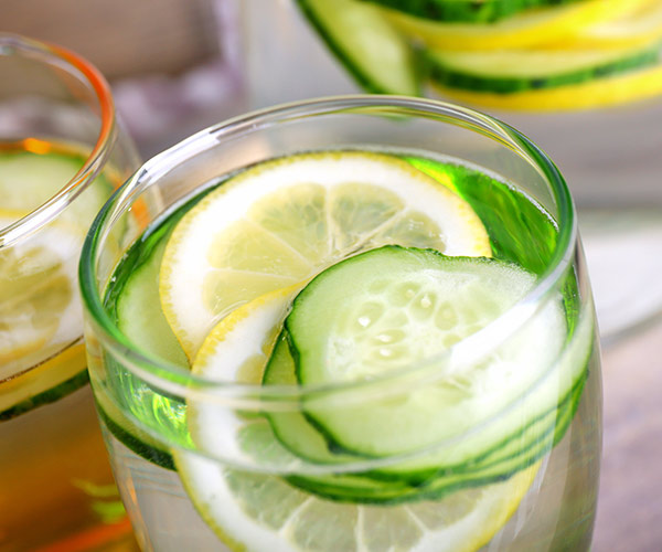 drop 5 pounds with detox drinks