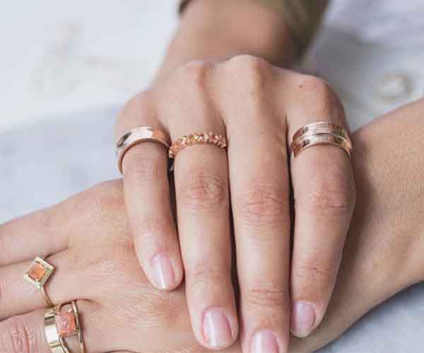 luxury brands wedding ring Wears Jewelry Four Markle Brands Only Meghan The