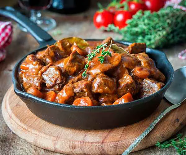 Slow Cooker Beef Bourguignon beef bourguignon