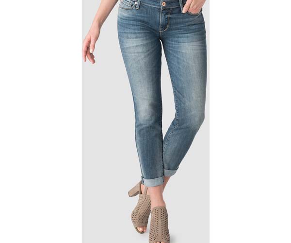 denizen from levi's women's mid-rise modern slim cuffed jeans