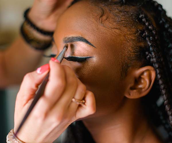 5 Makeup Tips For Close Set Eyes That