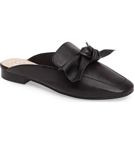 bp maddy mule in black