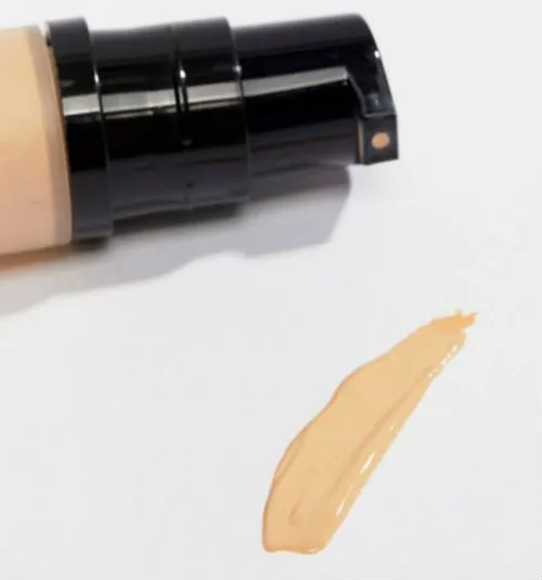Popular concealer used by celebrities for a radiant look
