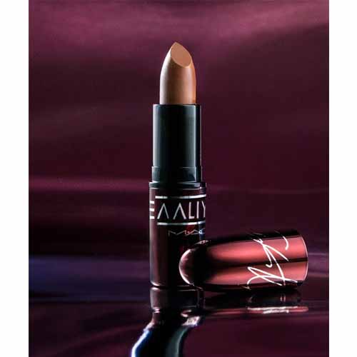 m.a.c aaliyah lip gloss