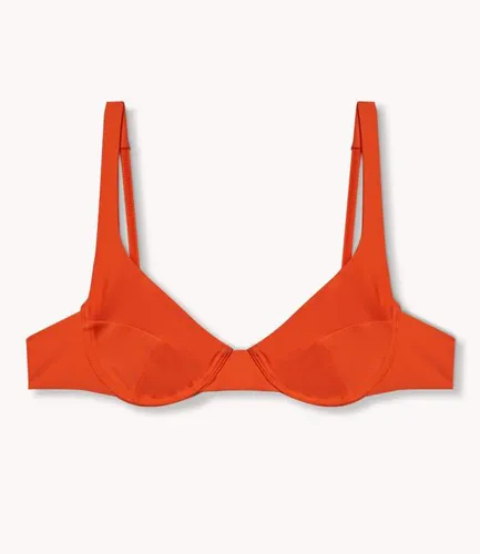 "OOKIOH Como Top bikini in a promotional image"
