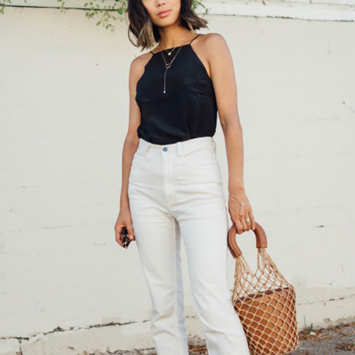 This Super Affordable Top Looks Good On Every Woman–Really! - SHEfinds