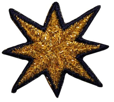 <h3>5. An Eight-Point Star</h3> diy captain marvel halloween costume
