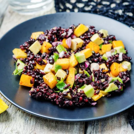 <h3>5. Black Rice</h3> best carbs for weight loss