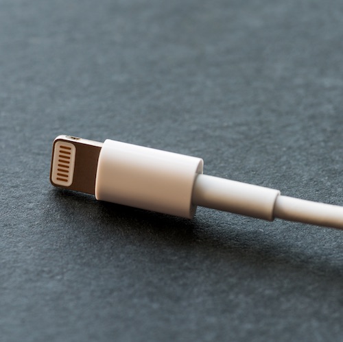 "iPhone connected via USB"