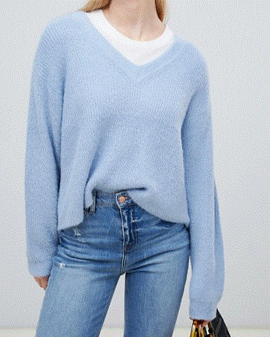 "New Look v-neck fluffy sweater in blue"