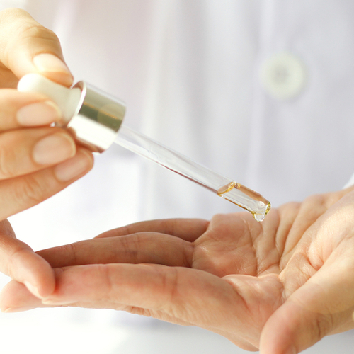 <h3>What Do Serums Do?</h3> best anti-aging serums according to dermatologists