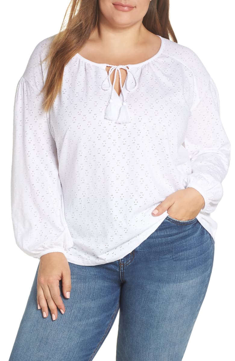 This Flattering Top Is Selling Fast At Nordstrom (P.S. It’s On Sale For ...