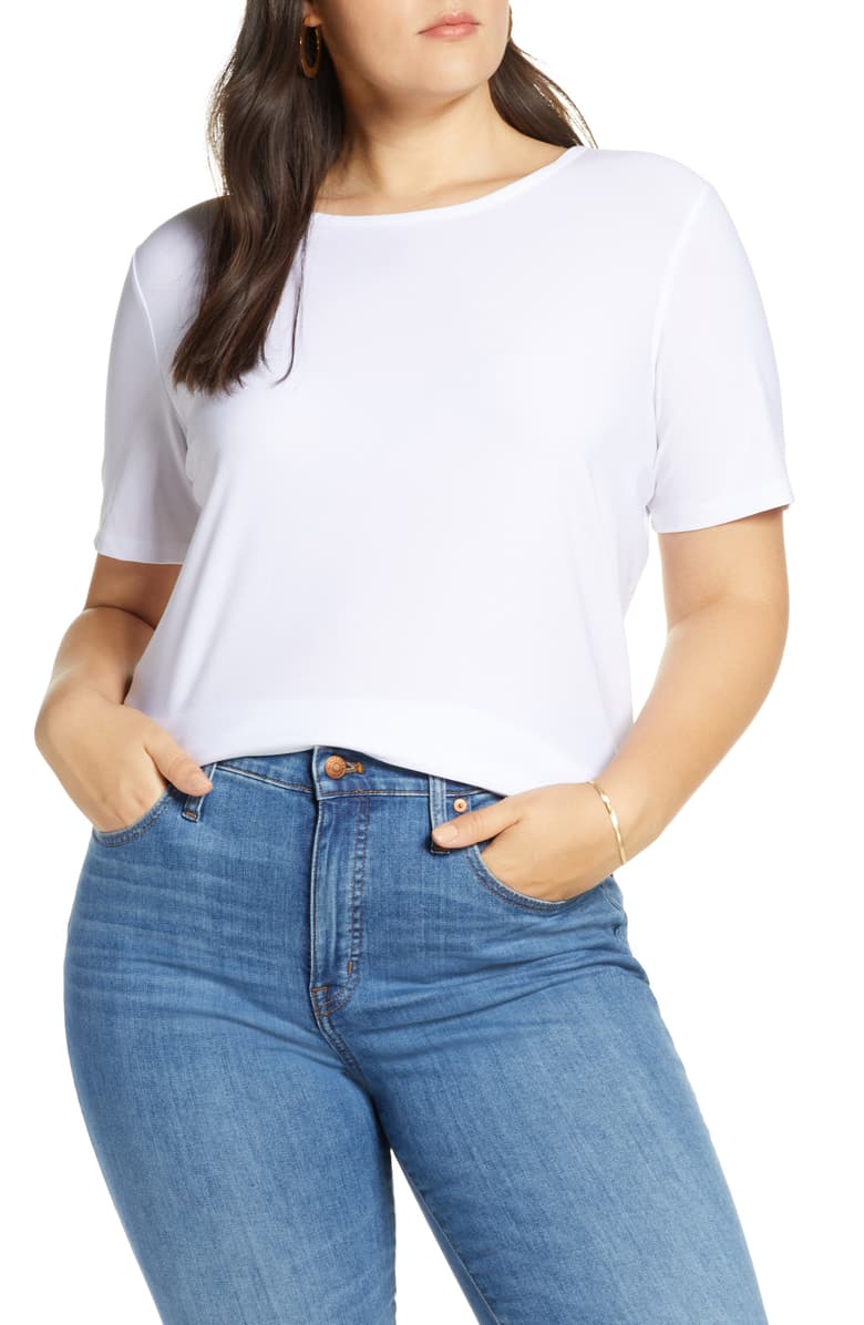This Super Soft (And Affordable!) White Tee Has A Really Cool Surprise ...