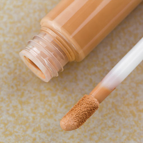 best moisturizing under-eye concealer for mature skin