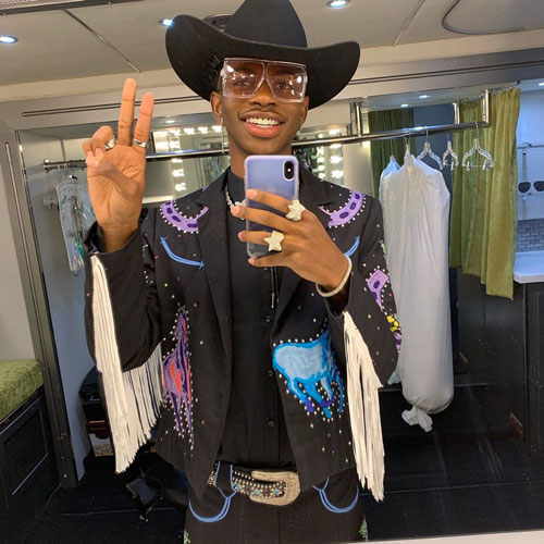 Here's How To Create Lil Nas X's Entire 'Old Town Road' Western Look As A  Halloween Costume - SHEfinds