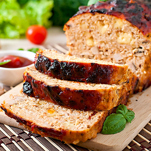 Meatloaf of a wood board.