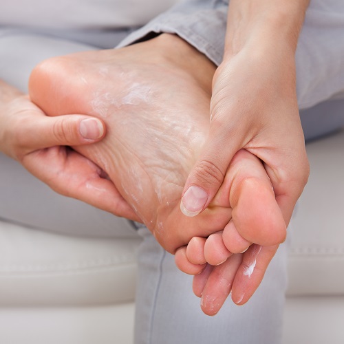 These Are The Best Foot Creams You Should Be Using All Year Long (Yes