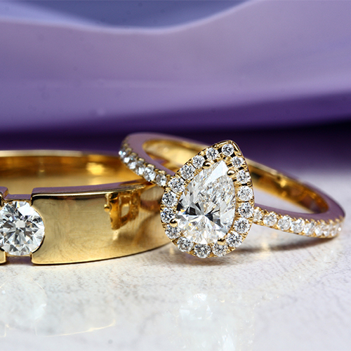 Pear shaped diamond ring