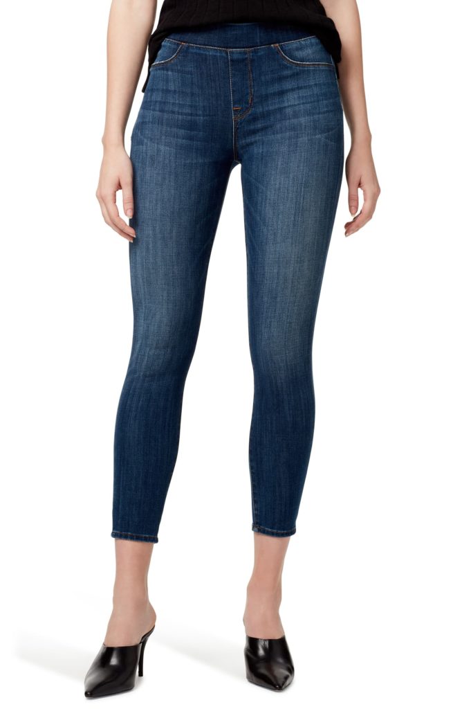 These Denim Leggings Slim Your Legs And Make Your Butt Look *Amazing ...