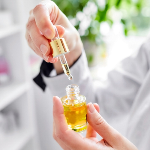 This Powerful Oil Strengthens Your Hair And Promotes Growth SHEfinds