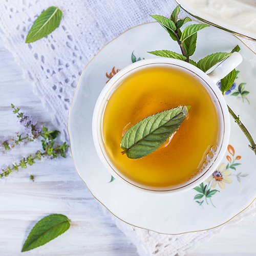 The Surprising Tea You Should Never Have Before A Meal Because It Leads