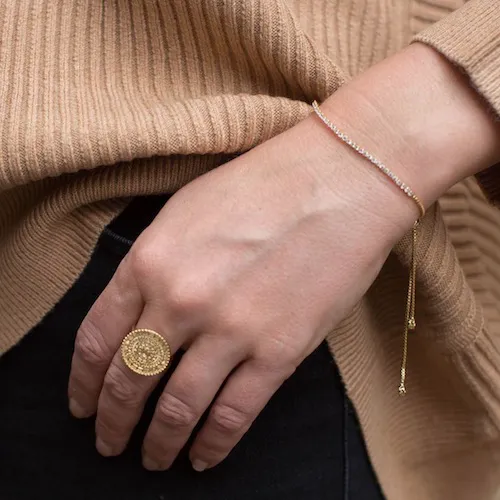"Bracelet image related to fashion"