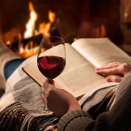 red wine worst nighttime drink for skincare and beauty that causes wrinkles