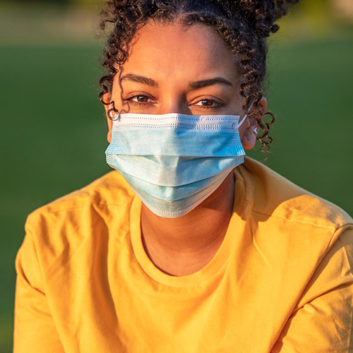 woman wearing mask