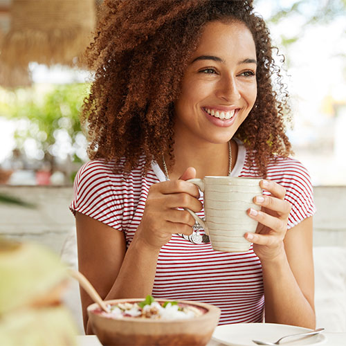 woman eating breakfast