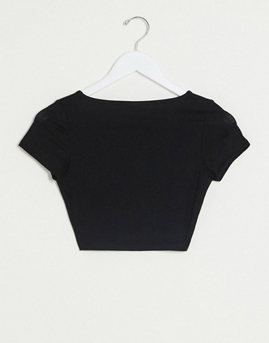 Bust Cropped Top
