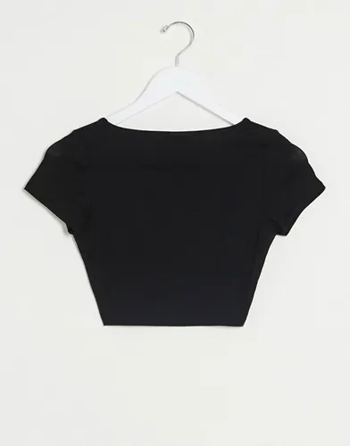 Bust Cropped Top