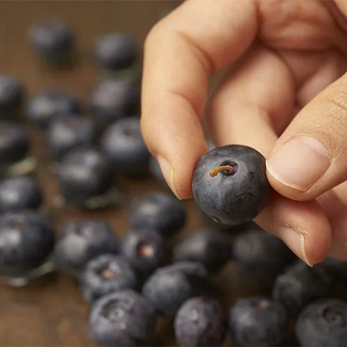 blueberries best anti inflammatory food younger looking skin