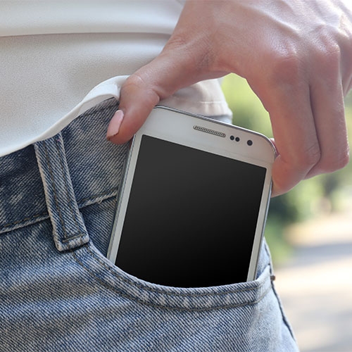 The Scary Reason Your iPhone Battery Keeps Dying, According To A Tech Expert SHEfinds