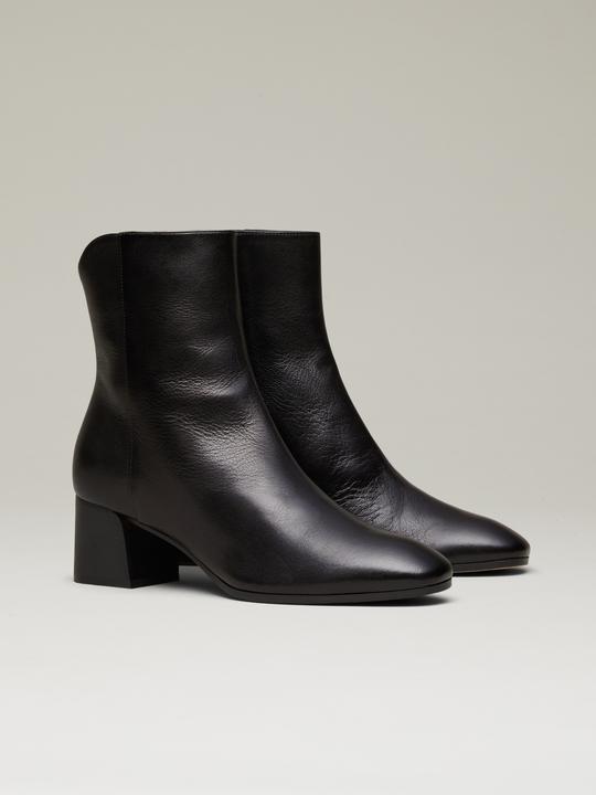 This Is The Perfect Fall Boot–It Looks Good With Everything And It Will ...