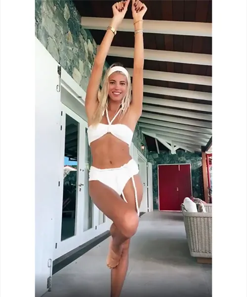Devon Windsor showcasing elegant wedding attire