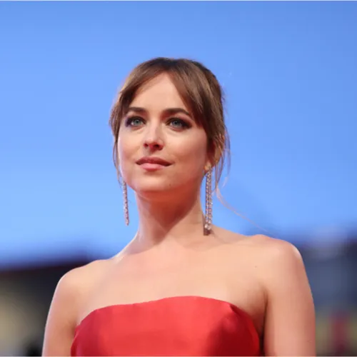 Dakota Johnson red carpet